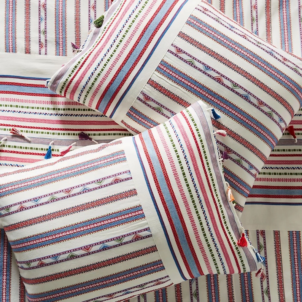 Anthropologie Woven Rosado Standard Sham